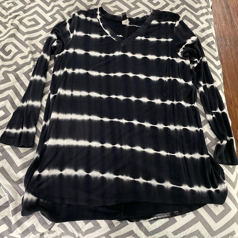 Yahada long sleeve tye-dye shirt, size L